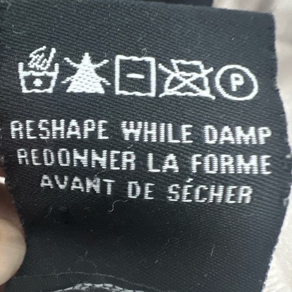 Le Chateau Black and Taupe Turtleneck Sweater - Picture 5 of 5